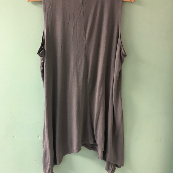 LOGO Bundle 3 pieces all Size 1xl Sleeveless - Picture 10 of 11